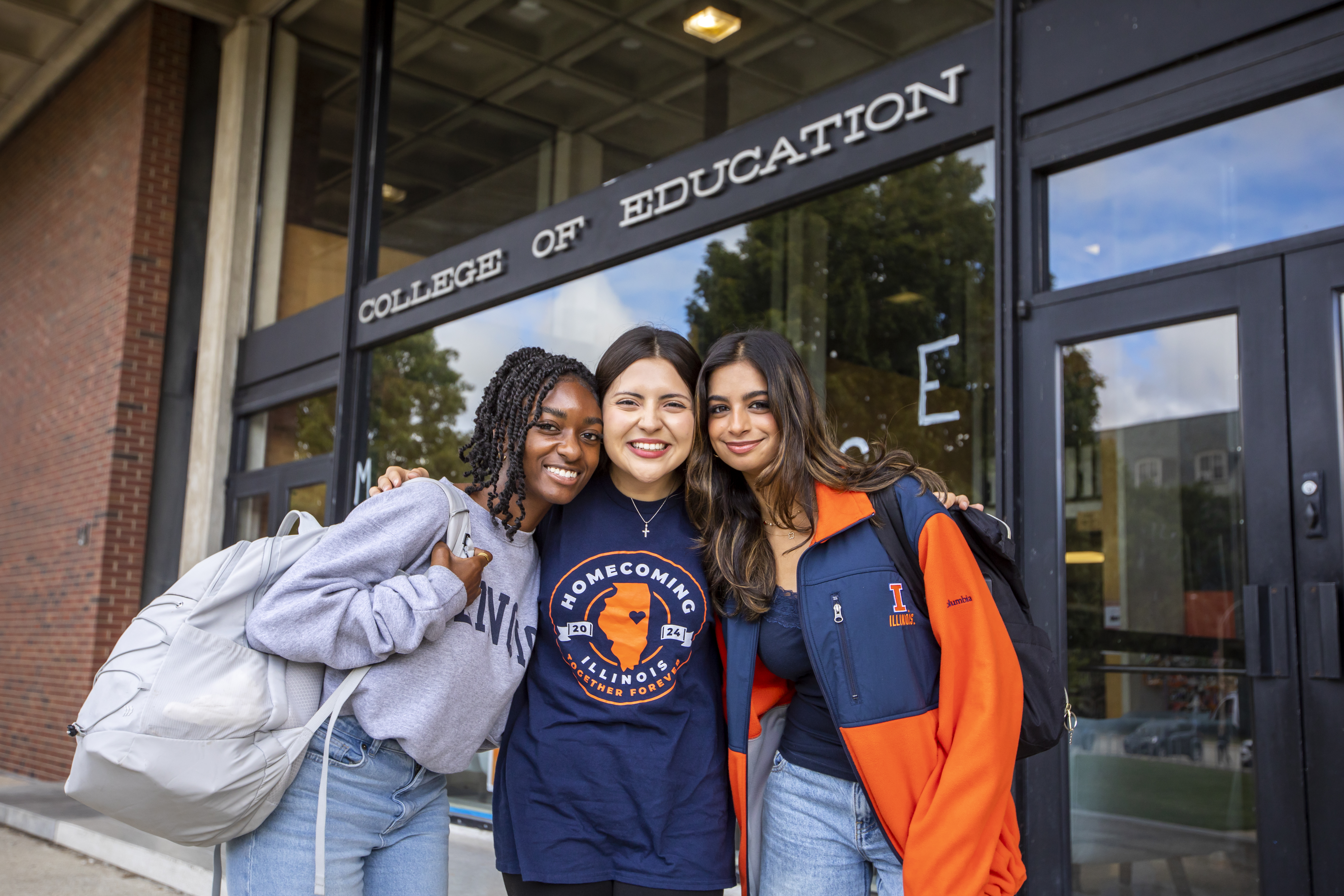 Students in front of the College of Education Building University of Illinois